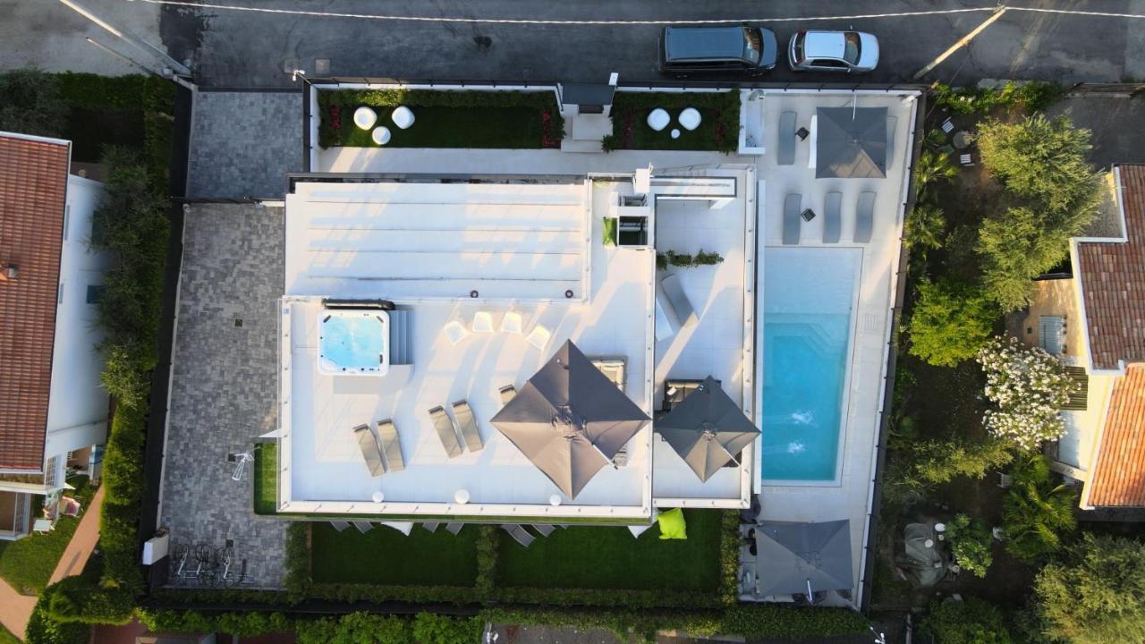 Magic Luxury Apartments 바르돌리노 외부 사진