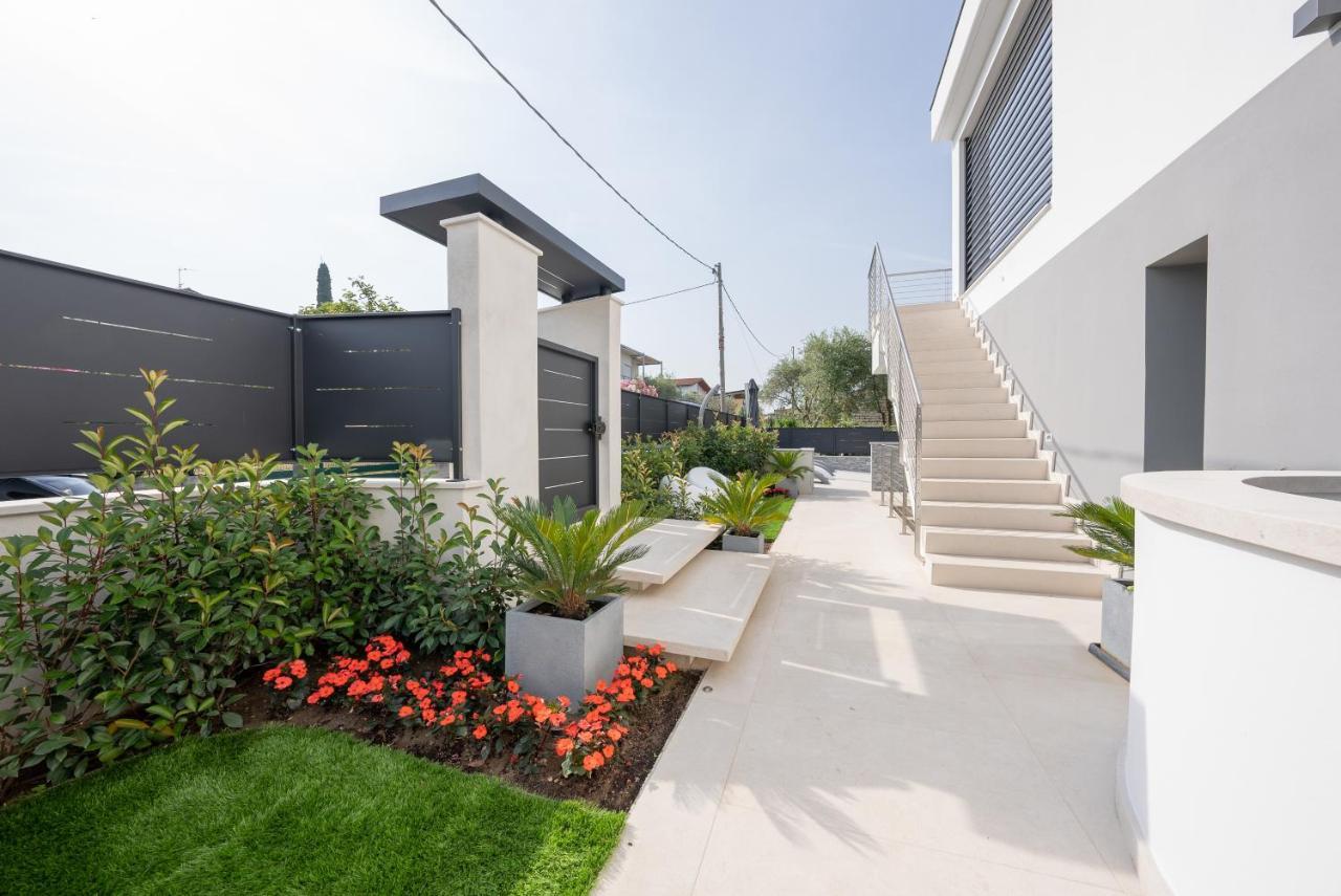 Magic Luxury Apartments 바르돌리노 외부 사진
